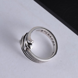 Anillo Cruzado Estilo Chrome Heart, Joyería Punk Hip Hop Vintage para Hombre y Mujer - Product Image 4