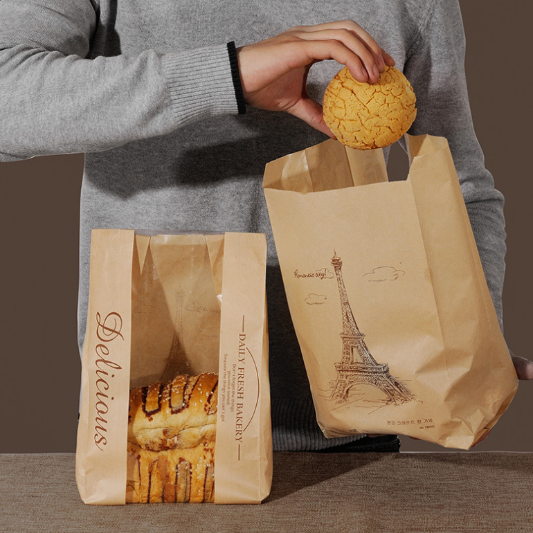 Wholesale Classic Style Bakery Kraft Paper Bags Food Grade Coated Paper Clear Plastic Window for Cookies Bread Sushi Packaging