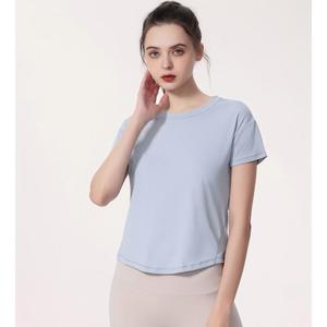 Camiseta de yoga transpirable de malla para mujer al por mayor, top deportivo de manga corta con dobladillo curvo y holgado, camiseta transpirable para correr y pilates - Product Image 1