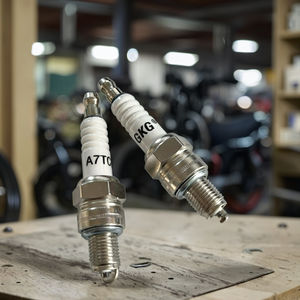 Busi sepeda motor asli C7HSA 0241050002 7544 4629 untuk Honda Yamaha Peugeot mesin - Product Image 3