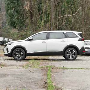 SUV Compact <span class=keywords><strong>d</strong></span>'Occasion à Prix Abordable, <span class=keywords><strong>Peugeot</strong></span> 5008 1.8T 211PS Édition Luxe 2025, Voiture à Essence <span class=keywords><strong>d</strong></span>'Occasion, Caméra 360°, Toit Ouvrant Panoramique, Conduite à Gauche - Product Image 4
