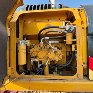 Excavatrice d'occasion Caterpillar 15 tonnes CAT315D2L d'origine japonaise, de haute qualité, fournie par l'usine, capacité de la benne de 0,61 m³, puissance de 91 kW - Product Image 5