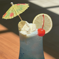 Piques à cocktail décoratives colorées pour bar, écologiques et légères