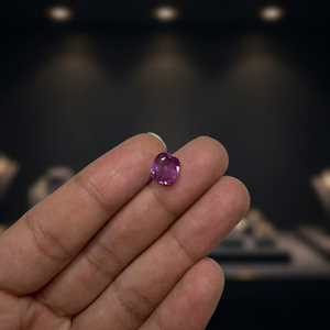 พลอยแซฟไฟร์สีชมพูทรงคุชชั่น 4.05 กะรัต ธรรมชาติ รับรองโดย GIA จากศรีลังกา ซีลอน พลอยแท้แบบเม็ดเดี่ยว ยี่ห้อ Jai Narayan Gems รุ่น 2990 - Product Image 3
