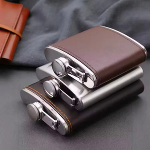 Petaca de whisky de acero inoxidable 304 de alta gama, cuidadosamente seleccionada, portátil para uso en exteriores, 5 onzas, estilo compacto y minimalista. - Product Image 1
