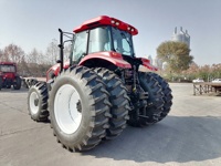 YTO-1804 / 4 X4 / 180 PS Landwirtschaft Traktor Rad Traktor Mit Bagger lader Und Frontlader In Panama