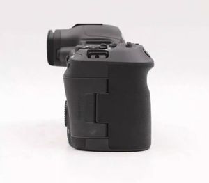 Appareil photo <span class=keywords><strong>Canon</strong></span> R5 Mark II (R5 II) 90 % neuf avec capteur CMOS plein format empilé et stabilisation par déplacement du capteur sur 5 axes - Product Image 3