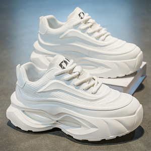 Chaussures de sport décontractées pour hommes, nouvelle collection été 2026, semelle épaisse antidérapante, pour la marche quotidienne et la course, chaussures de mode pour jeunes - Product Image 1