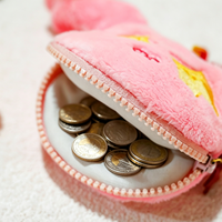 Pochette suspendue personnalisée en peluche avec fermeture éclair, sac à figurines d'anime personnalisé, petite pochette porte-clés en peluche, accessoires quotidiens