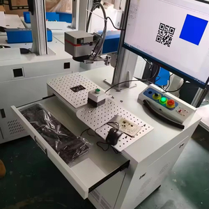 เครื่องเลเซอร์ไฟเบอร์มาร์กกิ้งความเร็วสูง 30W <span class=keywords><strong>ราคา</strong></span>โรงงานใหม่ ระบายความร้อนด้วยอากาศ สำหรับโลหะ รองรับไฟล์ AI/DXF/DST ความแม่นยำสูง - Product Image 4