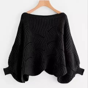 Vente en gros de chandails décontractés pour femmes au design nouveau pull à manches Dolman et col rond dégradé motif géométrique confortable hauts d'automne et d'hiver - Product Image 5