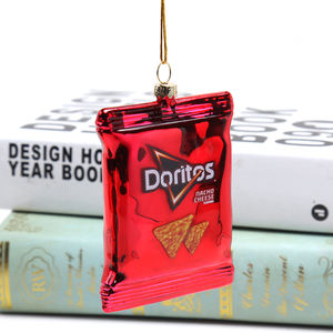 Venta directa <span class=keywords><strong>de</strong></span> fábrica, <span class=keywords><strong>bolsa</strong></span> <span class=keywords><strong>de</strong></span> patatas fritas, colgante <span class=keywords><strong>de</strong></span> cristal, adorno colgante <span class=keywords><strong>de</strong></span> <span class=keywords><strong>Cheetos</strong></span> para decoración <span class=keywords><strong>de</strong></span> vacaciones, respetuoso con el medio ambiente - Product Image 2