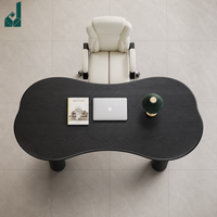 Tavolo da Conferenza di Design Nordico in MDF, Scrivania per Ufficio Moderna e Semplice, Tavolo per Computer dalla Forma Irregolare, Scrivania per Spazi di Lavoro