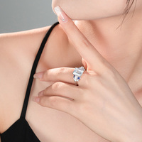 Bague de fiançailles classique et tendance en argent S925 avec saphir taille émeraude, baguette et zircon cubique de laboratoire