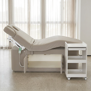 Sillón de Tratamiento Multifuncional para Salón con Sistema de Reclinación por Control Remoto y Estructura Reforzada - Product Image 1