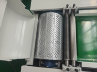 Machine à ouvrir la laine de mouton QDYQ pour petites exploitations, pour machines à filer, incluant un cadre de cardage et de tirage
