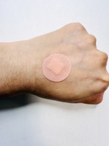 Vente chaude jetable rond 22mm pansement de premiers soins pansement étanche à l'eau pansement plâtre <span class=keywords><strong>CE</strong></span> ISO pansement plâtre - Product Image 3