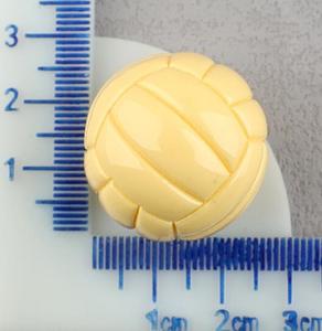 3D Fútbol Resina Artesanía Baloncesto Rugby Resina Encantos Bolas Miniaturas Para Adornos DIY - Product Image 5