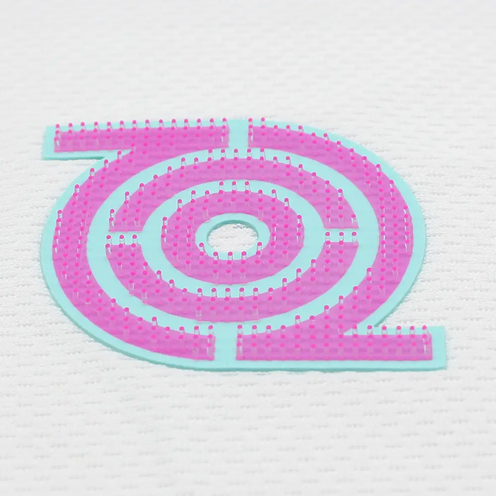Logotipo de silicona de cepillo de dientes 3D personalizado para parches de ropa etiquetas de silicona de goma de alta densidad para prendas