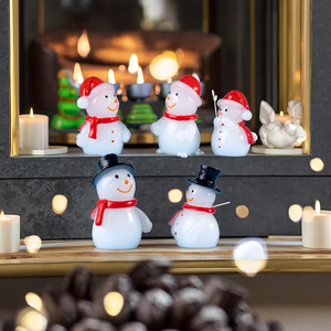 Miniature <span class=keywords><strong>lumineux</strong></span> éclairé foncé artisanat père noël micro <span class=keywords><strong>bonhomme</strong></span> <span class=keywords><strong>de</strong></span> <span class=keywords><strong>neige</strong></span> figurine arbre noël lot décoration fournitures extérieur figure - Product Image 1