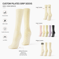 Chaussettes de yoga en coton peigné antidérapantes à bout intégral avec points en silicone, douces et respirantes pour Pilates, Barre, Fitness, Femmes, OEM ODM