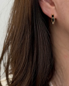 ต่างหูรุ่น Composition02 สีเหลือง ทอง 14K เพชร เครื่องประดับขายส่ง ผู้ผลิตเครื่องประดับชั้นดี ต่างหูทันสมัยแบบสั่งทำ OEM ODM - Product Image 6