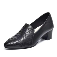 Vente en gros d'usine - Chaussures à talons hauts de luxe pour femmes, en cuir noir de qualité supérieure, à bout pointu et talon épais, à enfiler