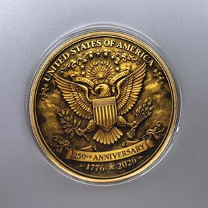 Pièce de collection commémorative 3D de la Guerre Révolutionnaire et du Grand Sceau, Pièce de défi du 250e anniversaire des États-Unis, Vente en gros - Product Image 3