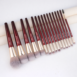 Ensemble de 15 pinceaux de maquillage de couleur rouge Mauri, mélange, maquillage de luxe, logo personnalisé, fond de teint, ombre à paupières - Product Image 1