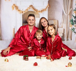 Pijamas Navideños <span class=keywords><strong>de</strong></span> Seda para Adultos, Niños y Bebés, Manga Larga, Rojo y Verde, Cómodos, para Hombre y Mujer, Satén Mate - Product Image 4