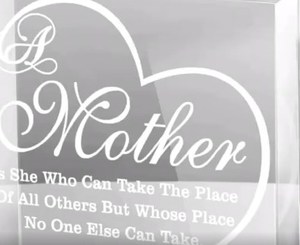 Tùy Chỉnh Kỹ Thuật Số <span class=keywords><strong>Acrylic</strong></span> Tình Yêu Khung Ảnh Đứng Chất Lượng Cao Món Quà Lãng Mạn Với Biểu Tượng Tùy Chỉnh Hộp Quà Tặng Cho Ngày Valentine - Product Image 4