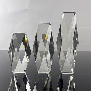 Großhandel Maßgefertigter 3D-Laser-Glaskristall-Würfel als Briefbeschwerer MH-F0515 - Product Image 6