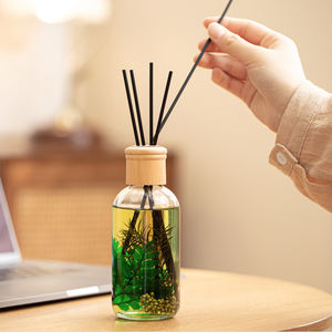 Diffusore di Fragranza per Ambienti OEM 250ml Bottiglia in Vetro Diffusore di Aromi Olio Essenziale Diffusore a Bastoncini con <span class=keywords><strong>Fiori</strong></span> Secchi - Product Image 3