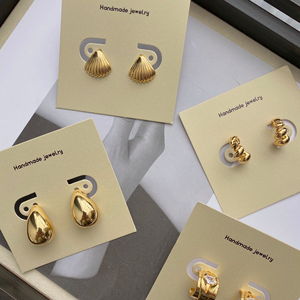 Personalizado de gama alta pendientes collar embalaje Tarjeta de papel logo hoja negra estampado en caliente joyería tarjetas de exhibición para negocios - Product Image 6