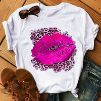 T-shirts d'été à manches courtes pour femmes, motif lèvres rouges et empreintes digitales, hauts graphiques de dessin animé pour femmes