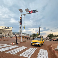 Feu de signalisation LED solaire pour cyclistes, écran complet 200mm 300mm, flèche piétonne gauche, avec panneau solaire