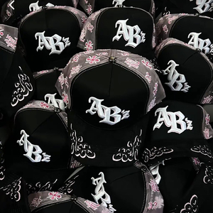 Cappelli da baseball ricamati a 5 pannelli in pelle scamosciata con visiera curva e logo in strass da uomo - Product Image 6