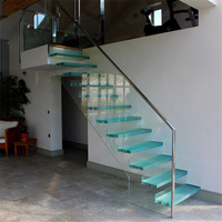 Escalier flottant sur mesure avec support dissimulé, marches en verre trempé transparent, idéal pour la construction de villas privées