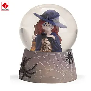 Globo di neve personalizzato resina Halloween Winnie Witch Water Globe