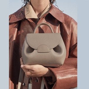 <span class=keywords><strong>Zaino</strong></span> da Donna Versatile 2026 Nuovo Design <span class=keywords><strong>di</strong></span> Nicchia Francese <span class=keywords><strong>di</strong></span> Alta Gamma in <span class=keywords><strong>Pelle</strong></span> con Chiusura Magnetica e Tracolla Staccabile - Product Image 3