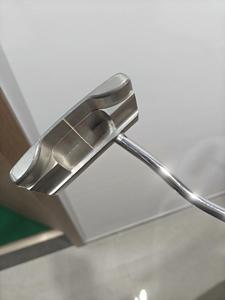 <span class=keywords><strong>Putter</strong></span> de golf portable haute performance à <span class=keywords><strong>MOI</strong></span> élevé avec housse de protection - Outil pour l'entraînement et les tournois de golf - Product Image 6