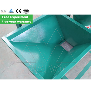 Mezclador y trituradora de alimentación por lotes de 1000kg Mezclador y trituradora de alimentación autocebante - Product Image 3
