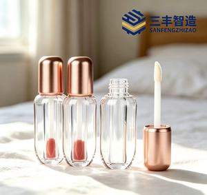 Tube de gloss à lèvres vide en plastique de luxe, forme unique, logo personnalisé, pour cosmétiques - Product Image 5