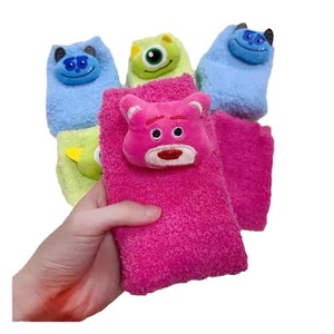 Calcetines de Felpa para Niñas, Diseño de Anime, Cálidos para Invierno, Suaves y Cómodos, de Media Pantorrilla, en Color Coral - Product Image 5