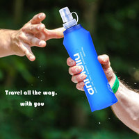 Bouteille d'eau de sport d'hydratation en TPU sans BPA de 500ml Flacon souple pliable et pliable pour le camping