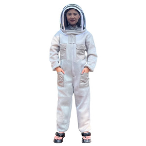 Nuevo <span class=keywords><strong>Traje</strong></span> <span class=keywords><strong>de</strong></span> <span class=keywords><strong>Apicultura</strong></span> <span class=keywords><strong>de</strong></span> Una Pieza, Transpirable, <span class=keywords><strong>de</strong></span> Malla <span class=keywords><strong>de</strong></span> Algodón 3D, Anti-Picaduras, para la Recolección <span class=keywords><strong>de</strong></span> Miel - Product Image 1