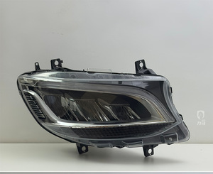 Luces de Coche Sprinter 2018-2023 W907 6000K LED DRL Conjunto de Faros Delanteros Actualización Diseño Dinámico de Lluvia de Meteoros Accesorios Maybach - Product Image 1