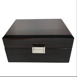 Custom Wooden Watch <b>Box</b> With Pu Leather Lining 195x135x95mm Rectangle For <b>Gift</b> Packaging - Product Image 4