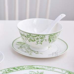 Lot de 32 pièces de vaisselle et de sous-plats en porcelaine à motif muguet minimaliste nordique, vente en gros - Product Image 5