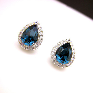 Eleganti Orecchini a Goccia Blu per Donne, Mini Accessori per Orecchie da Indossare Quotidianamente - Product Image 2